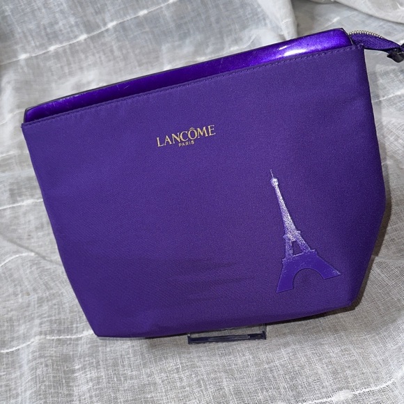 Lancôme Paris Eiffel Tower Purple Cosmetic Makeup Bag NWOT Stunning Quality - Picture 3 of 9